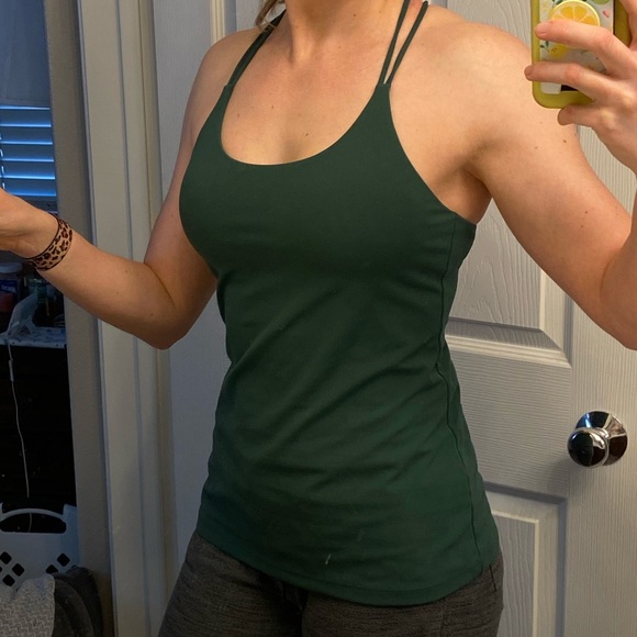 Lorna Jane strappy tank - Picture 3 of 4